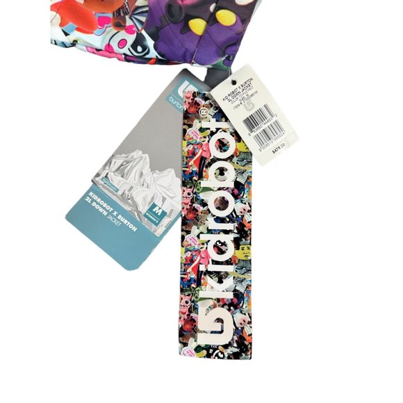 NWT Kidrobot x Burton Toypile 2L Down Gore-Tex Snowboard Jacket Coat Size Medium - Picture 13 of 14